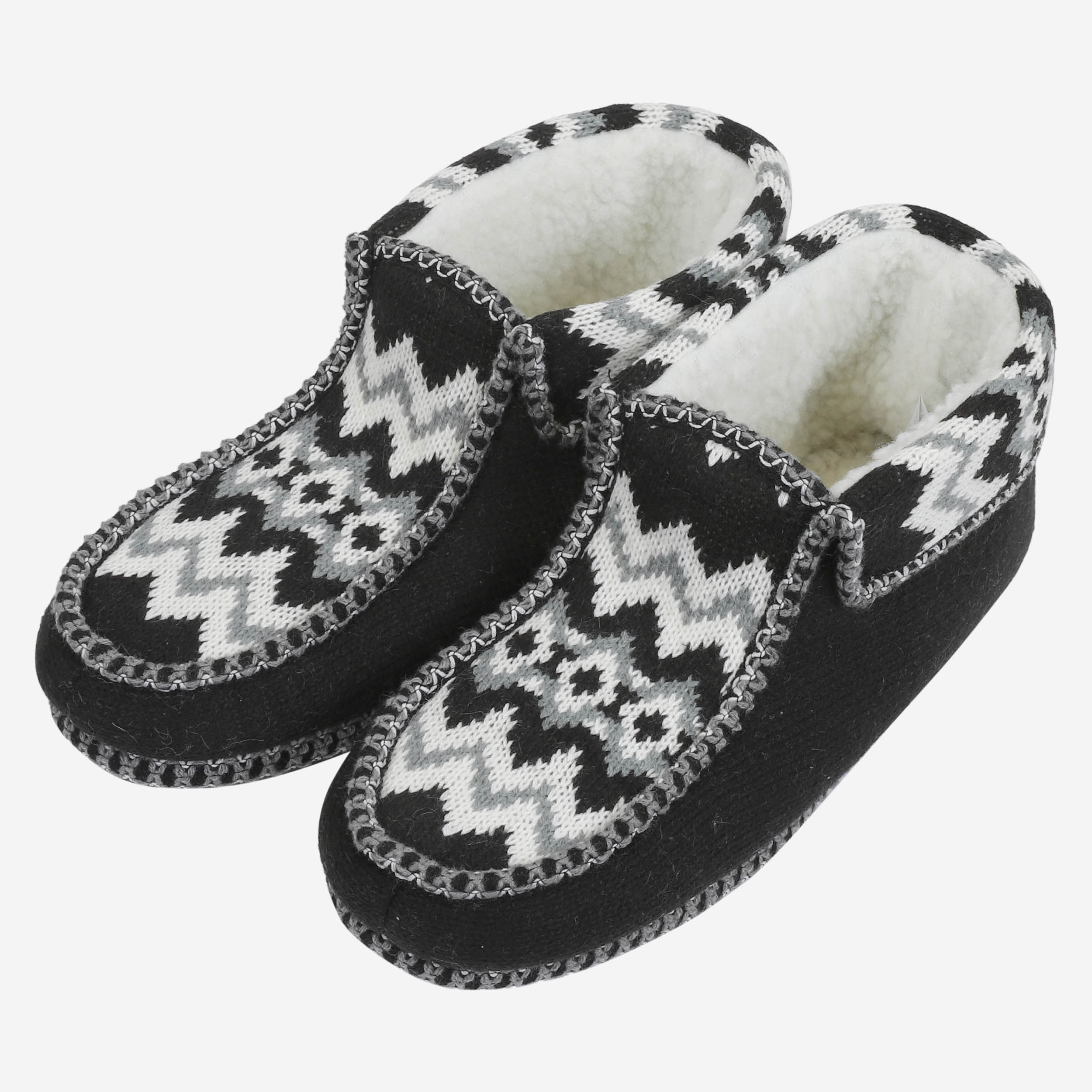 skalavik-nordic-slippers-cabin-socks-knitted-norwegian_1.jpeg